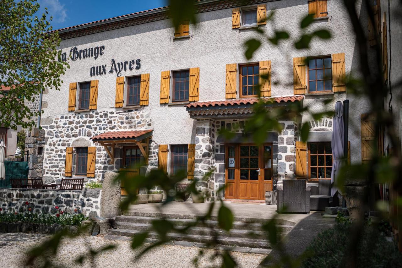 Maison D'Hote La Grange Aux Ayres Olloix Exterior foto
