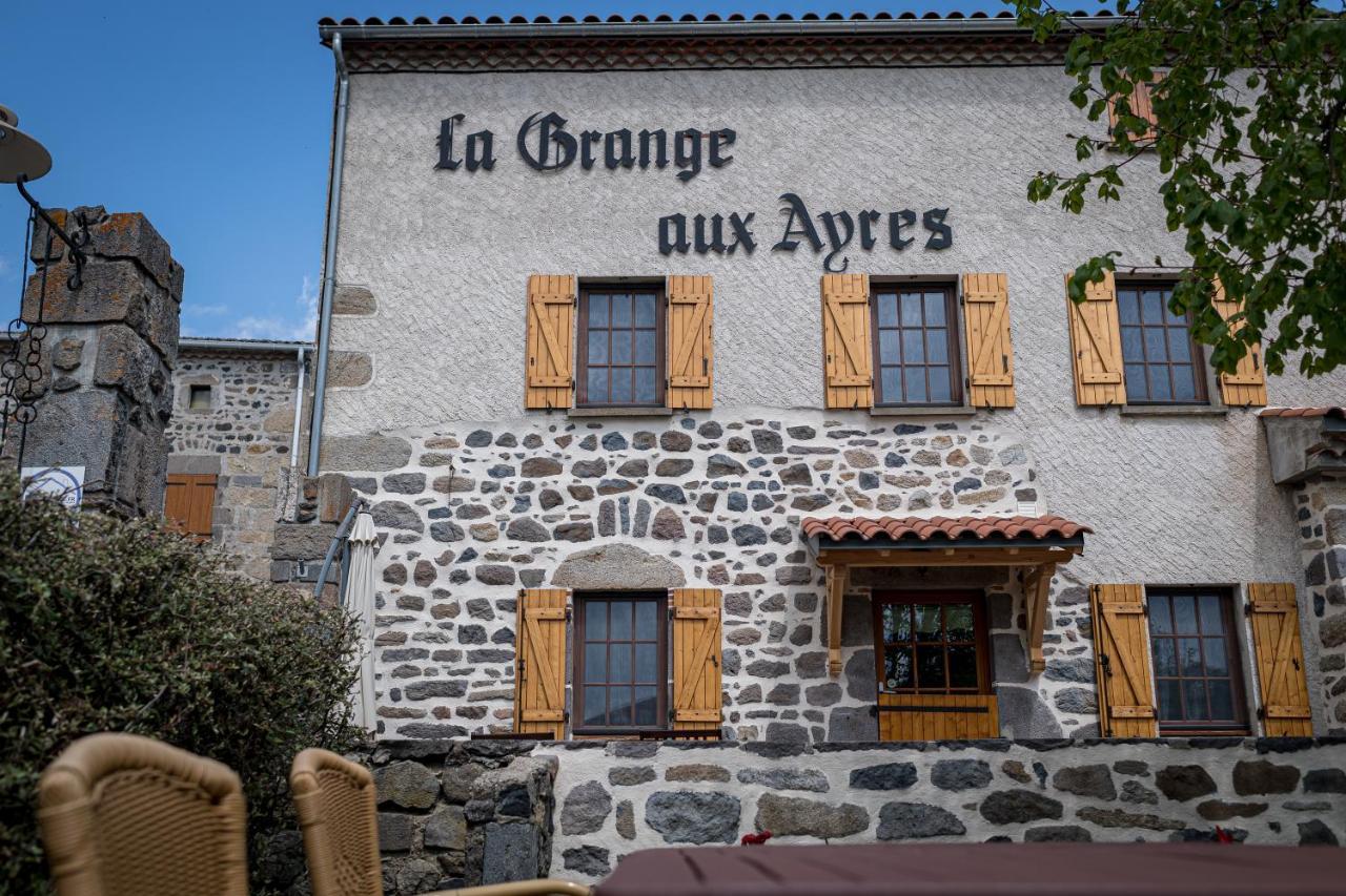 Maison D'Hote La Grange Aux Ayres Olloix Exterior foto